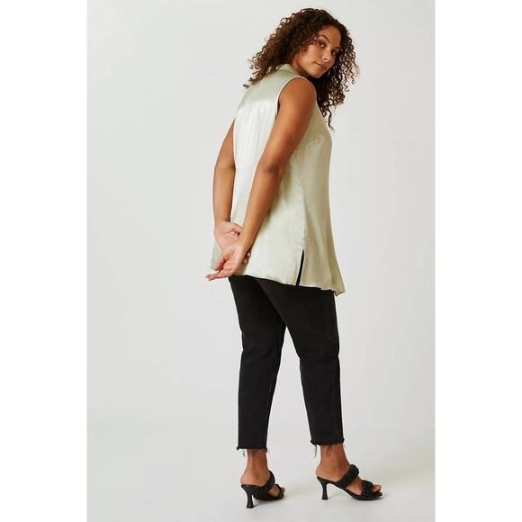 Anthropologie Iridescent Wrap Vest Size Medium NWT - Picture 3 of 9